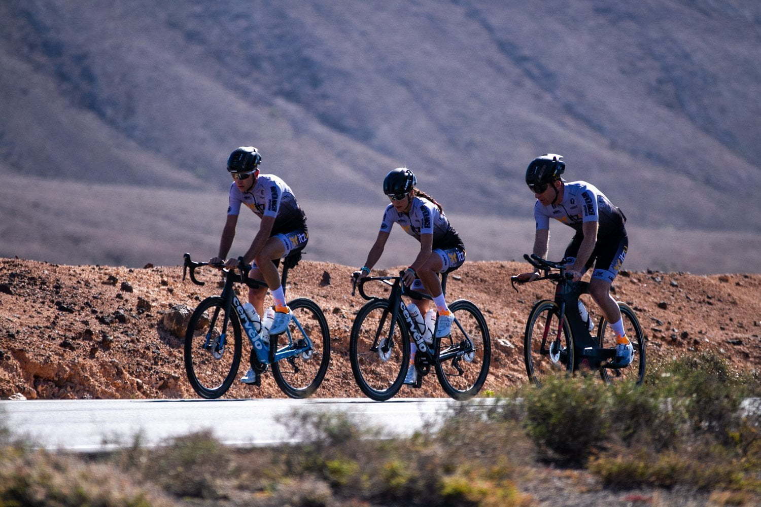 ITZU TRI TEAM OFFICIAL SPONSOR