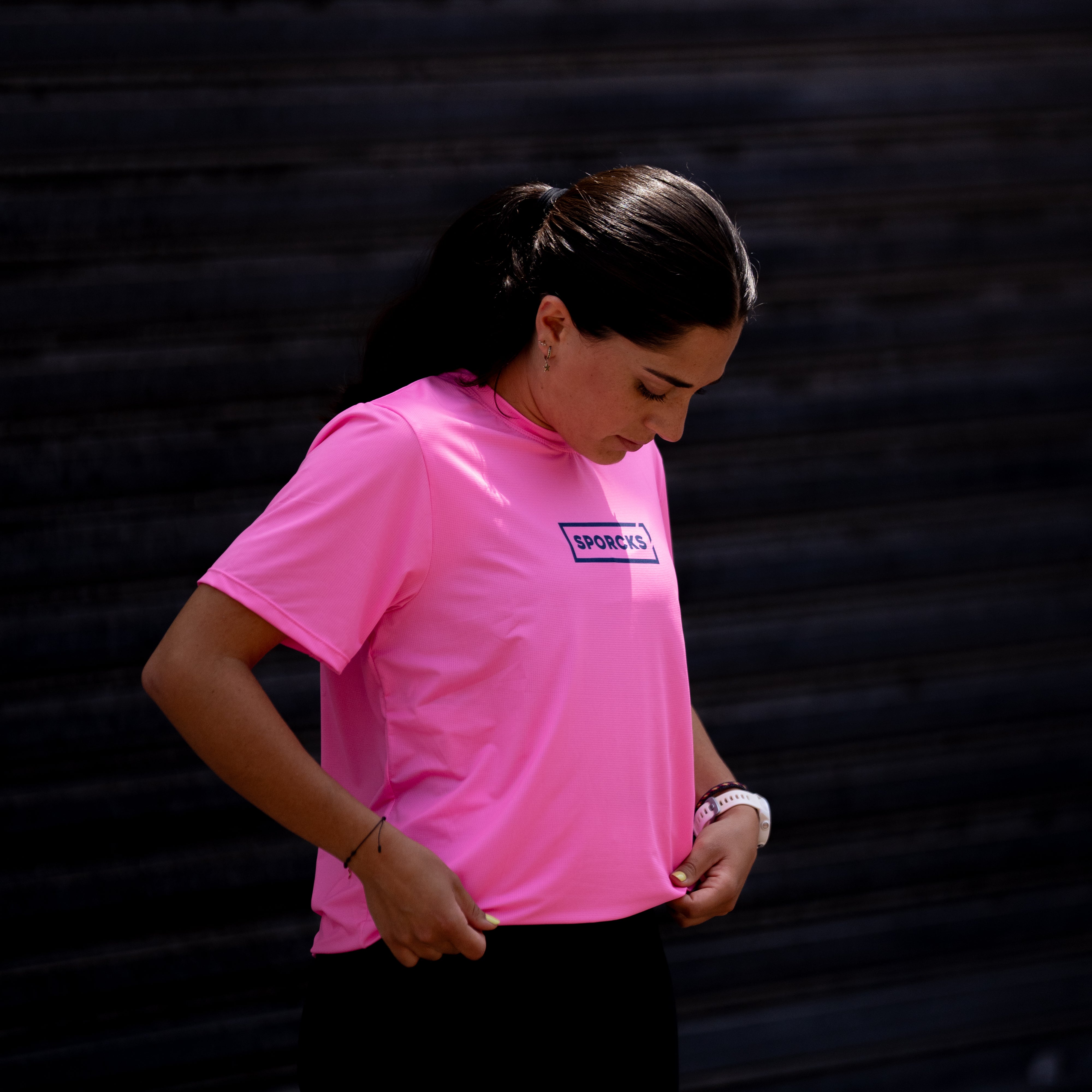 RUN OR DIE PINK - UNISEX TECHNICAL T-SHIRT