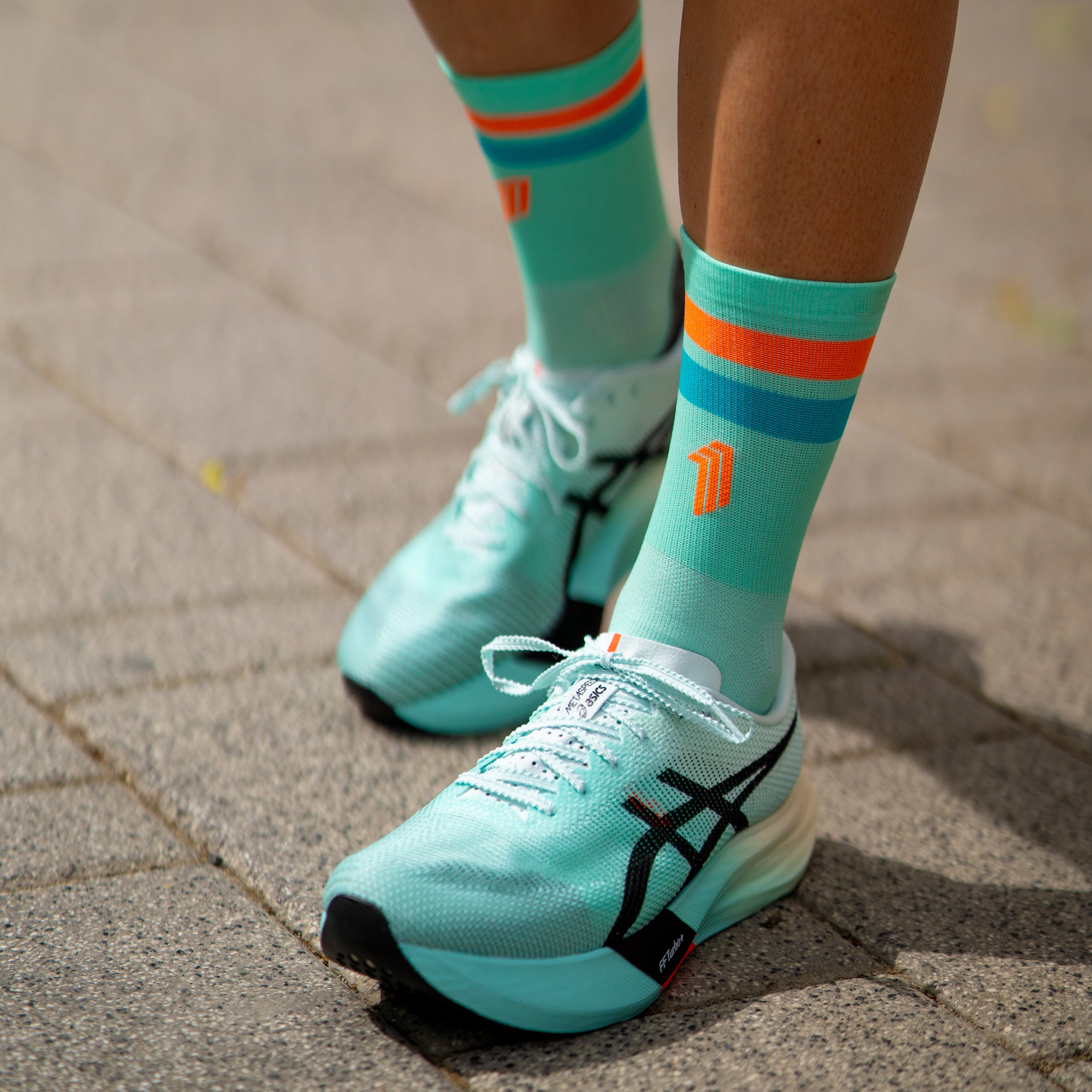 PRO GREEN ORANGE - CALCETÍN RUN ULTRALIGHT