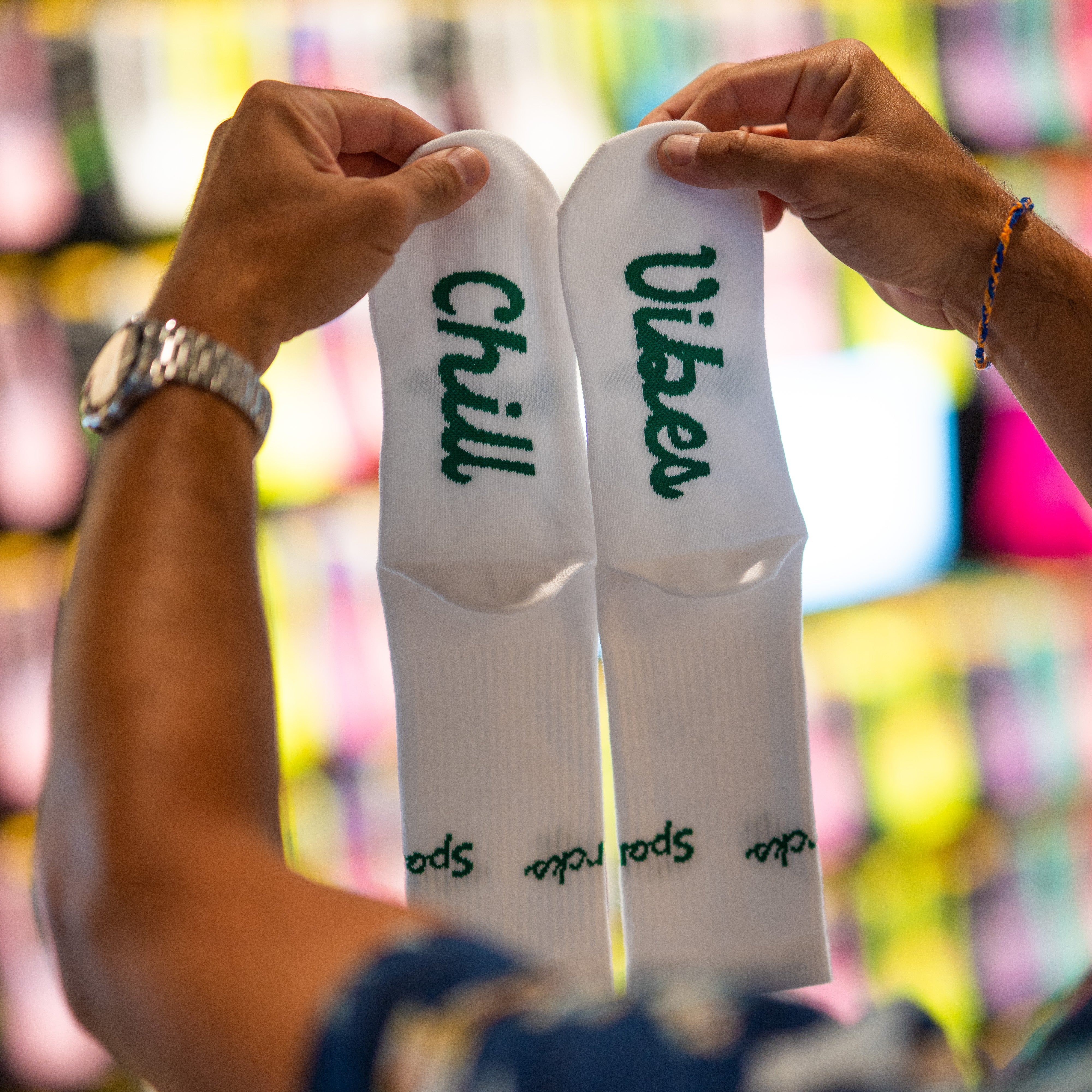 CHILL VIBES WHITE - STREET SOCKS