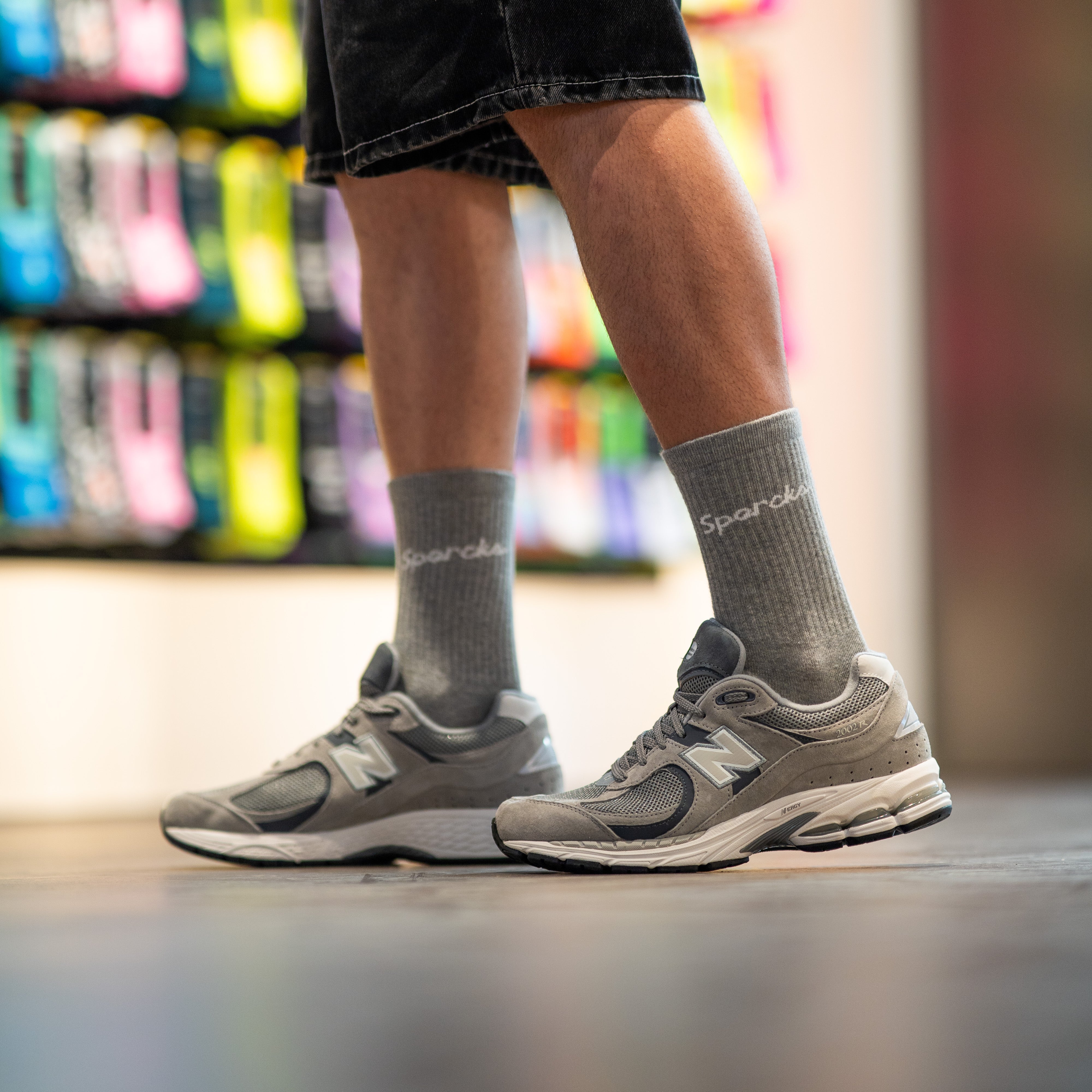 CHILL VIBES GREY - STREET SOCKS