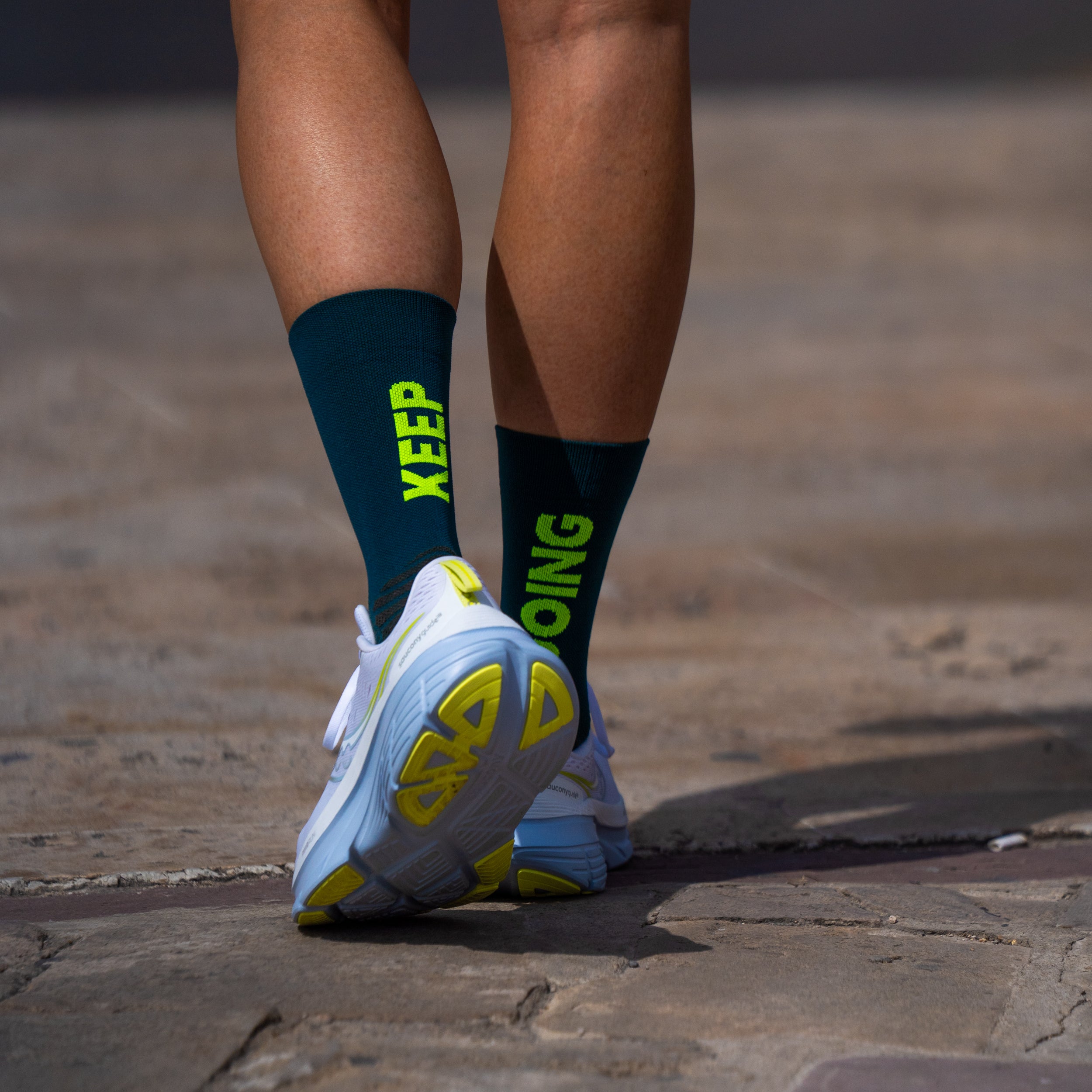 KEEP GOING GREEN - CALCETÍN RUNNING
