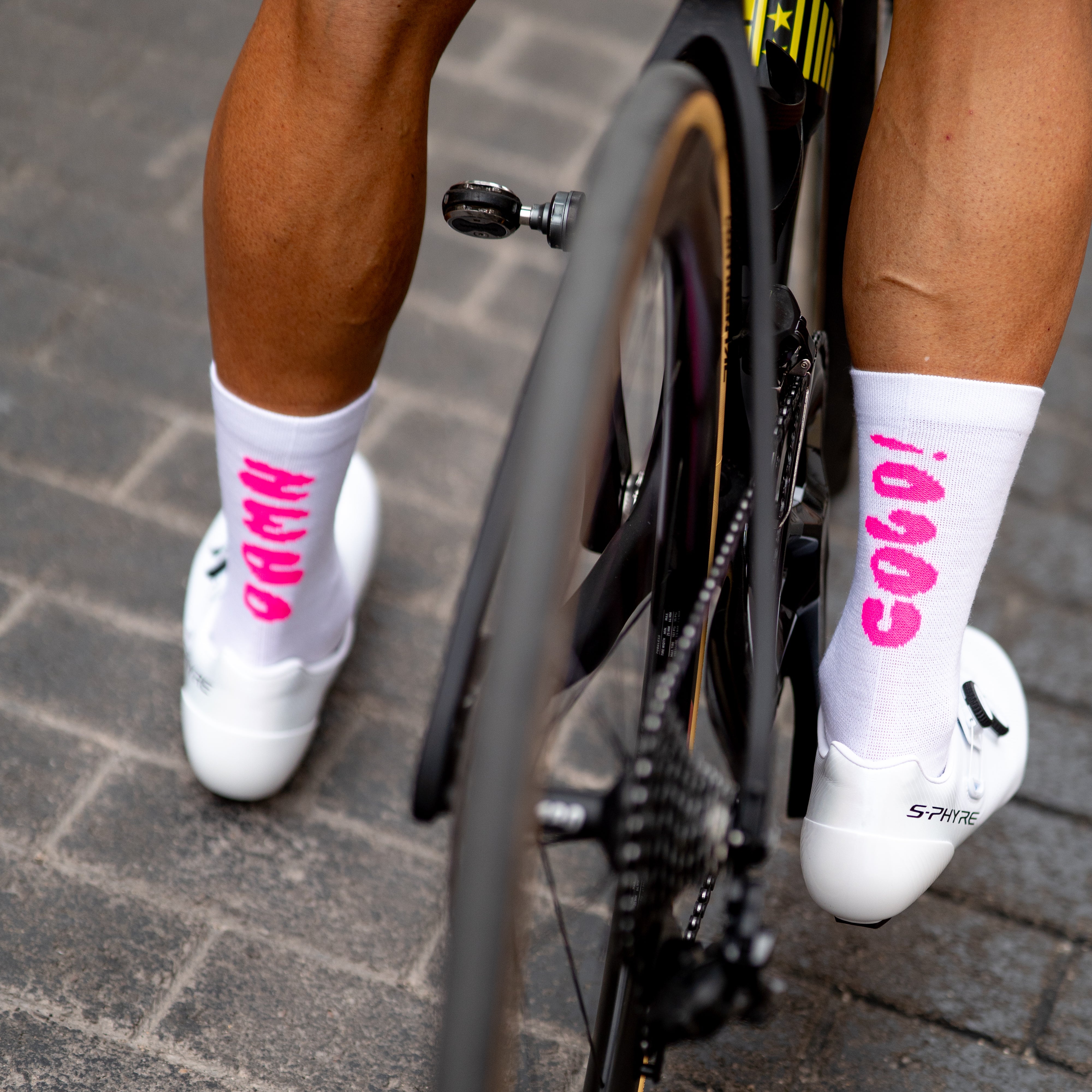 DAMN COLD WHITE - MERINO WOOL CYCLING SOCKS