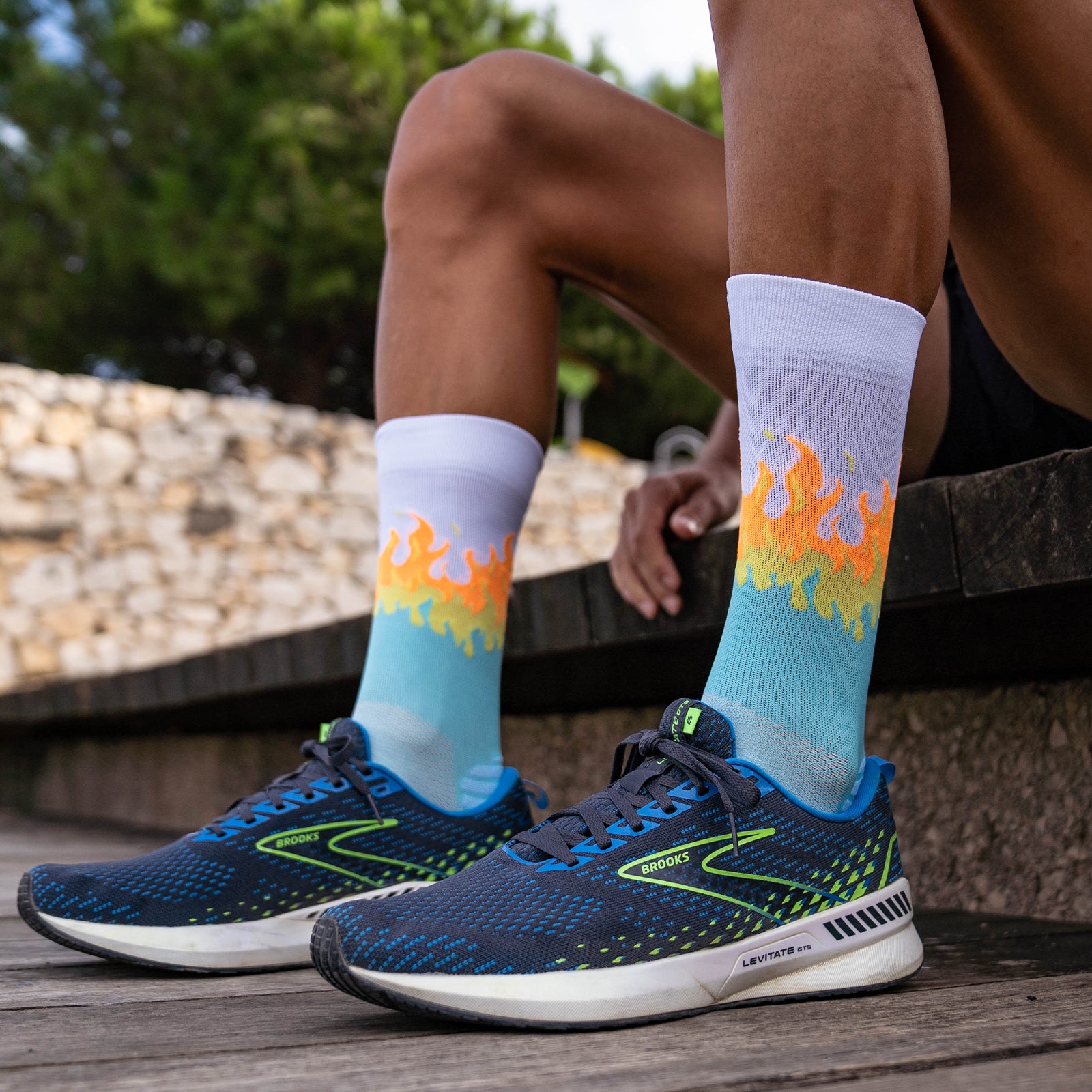 HOT BLUE - RUNNING SOCKS