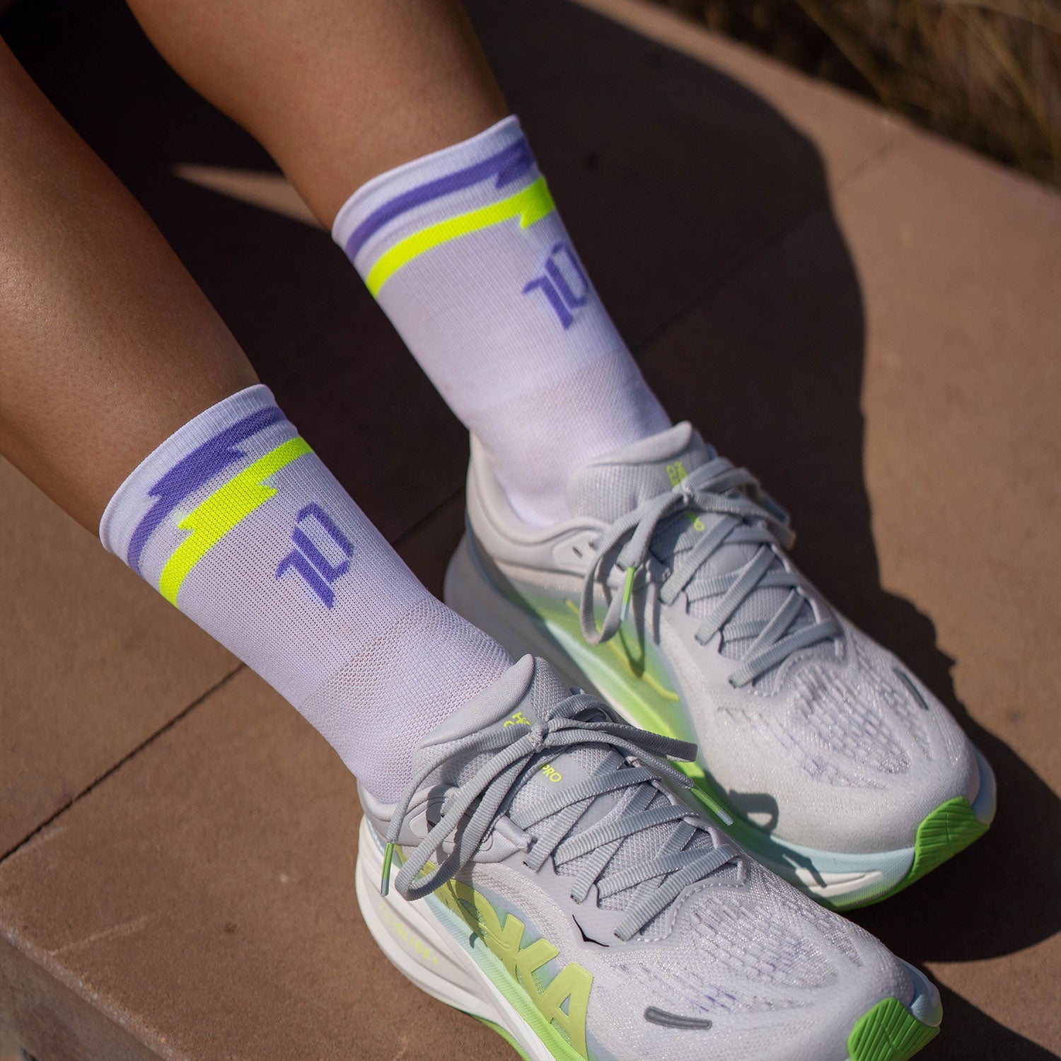 SUMMER 10 WHITE - PRO COMFORT RUNNING SOCKS