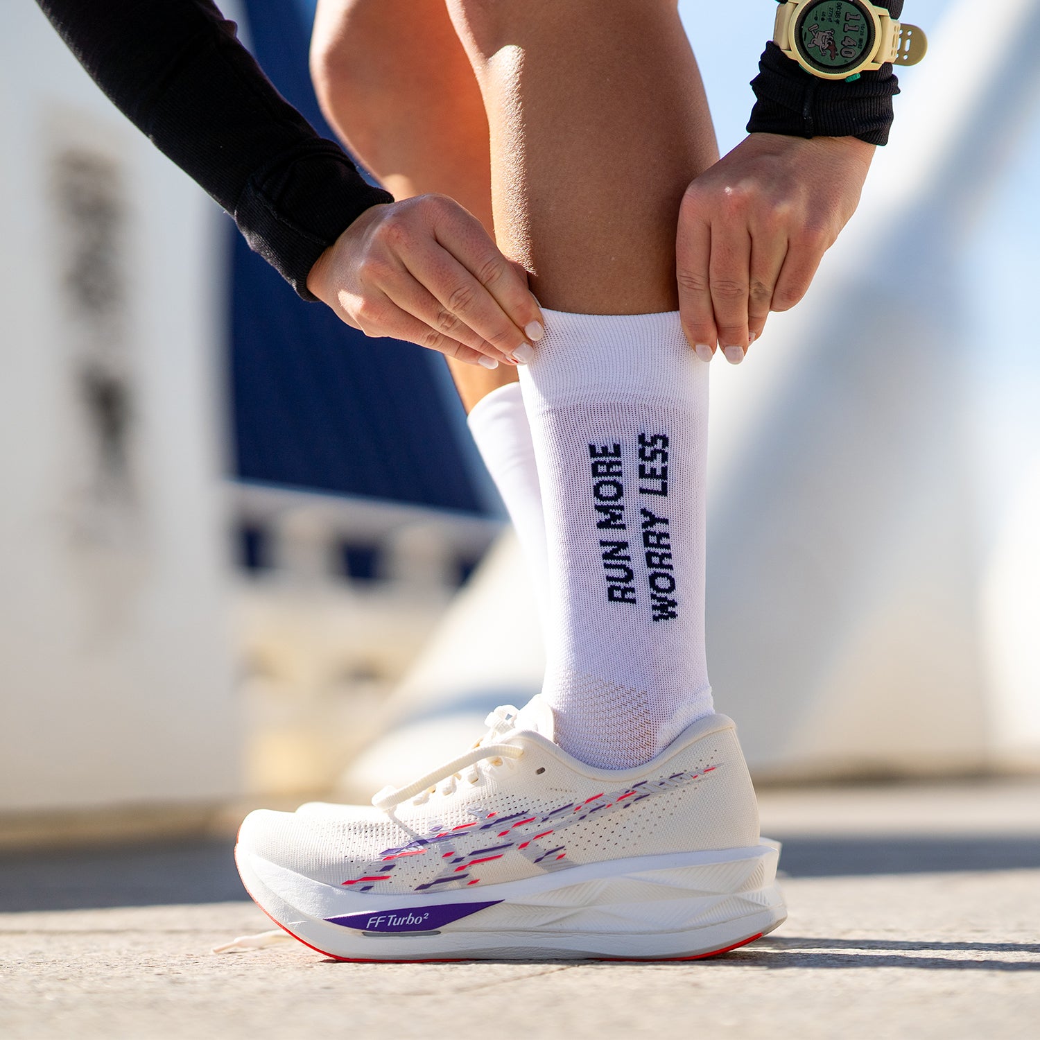 RUN MORE WHITE - RUNNING SOCKS