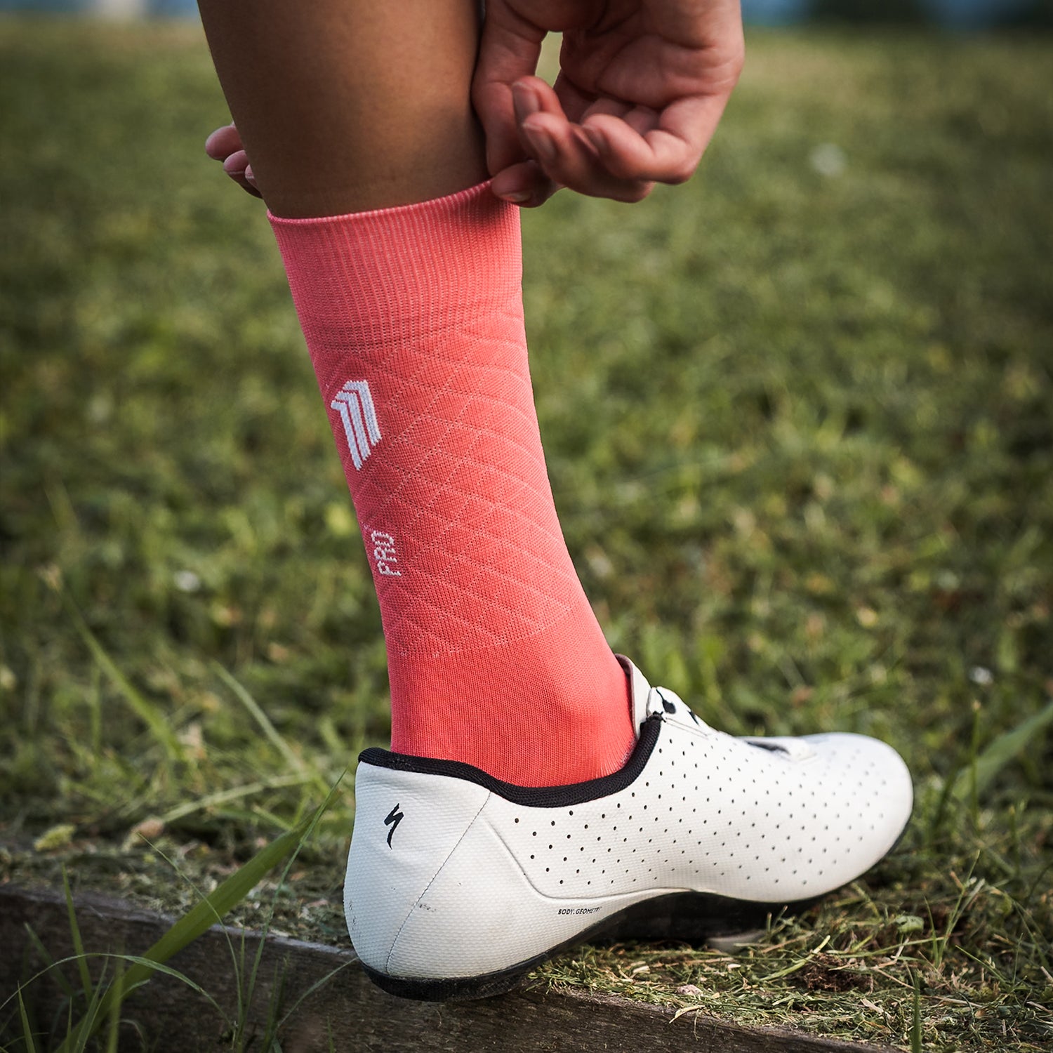PRO ELITE SCARLET - PRO CYCLING SOCKS