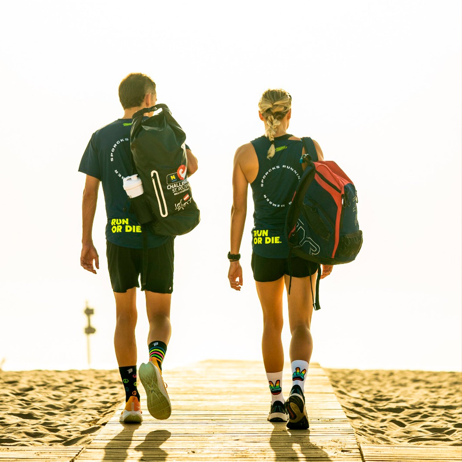 RUN OR DIE - UNISEX RUNNING SINGLET