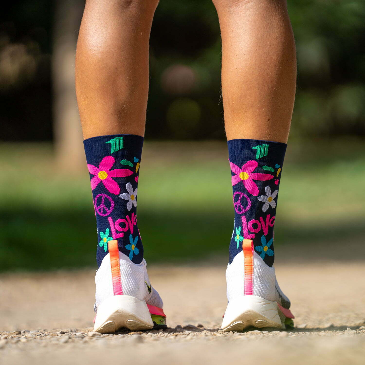 PEACE AND LOVE - RUNNING SOCKS