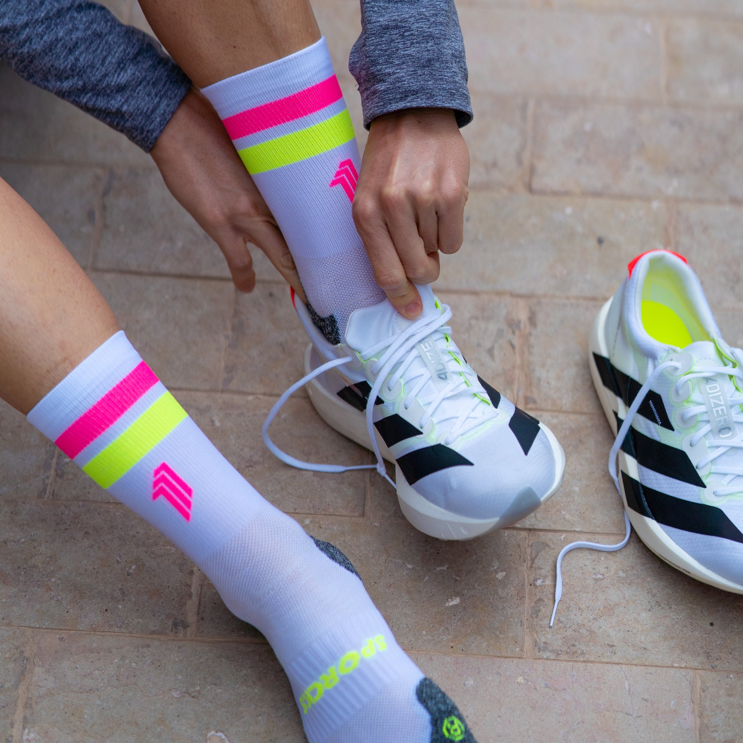 PRO WHITE PINK - CALCETÍN RUN ULTRALIGHT