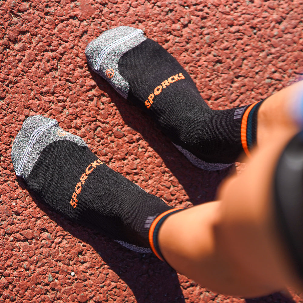 PRO BLACK - RUN ULTRALIGHT SOCKS