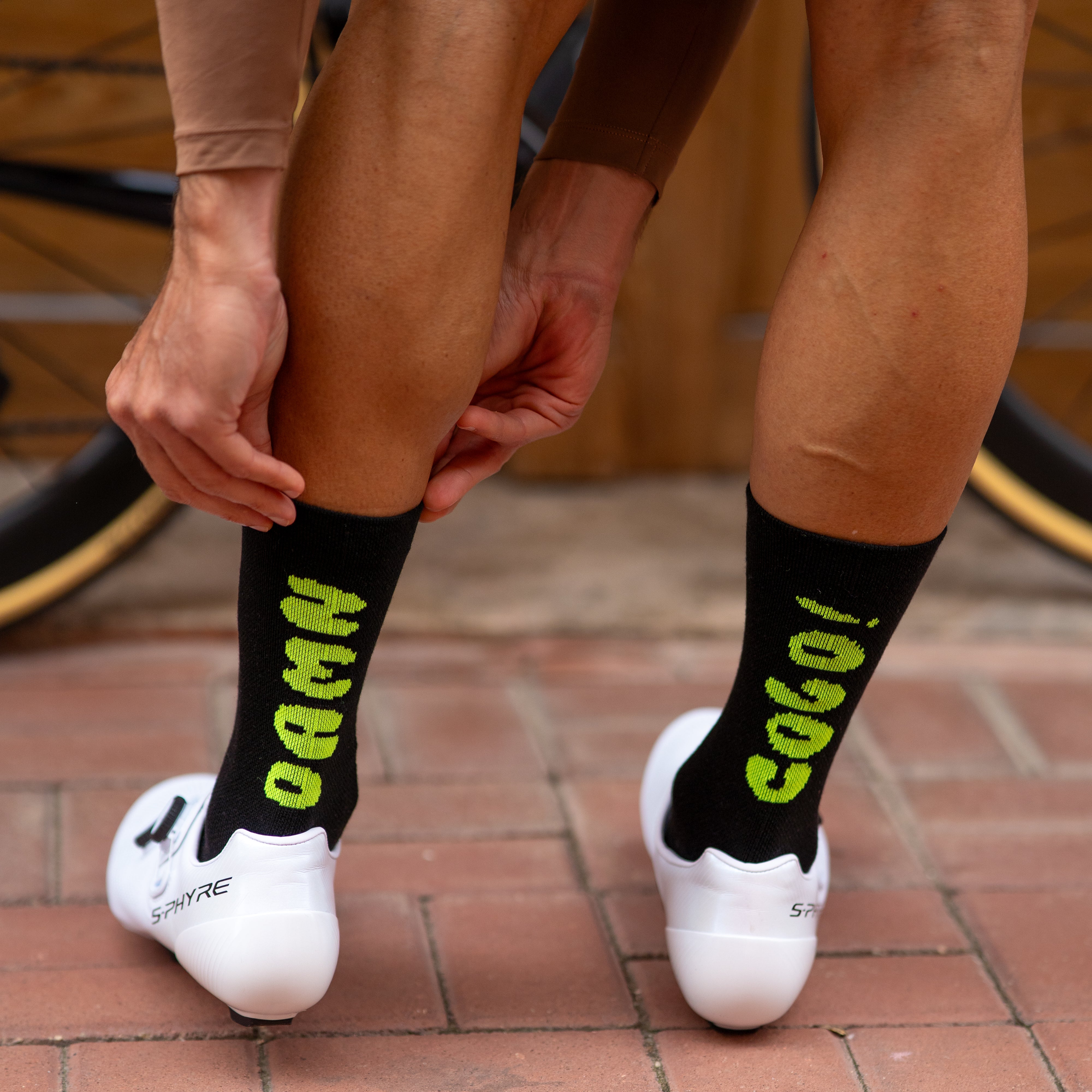 DAMN COLD BLACK - MERINO WOOL CYCLING SOCKS