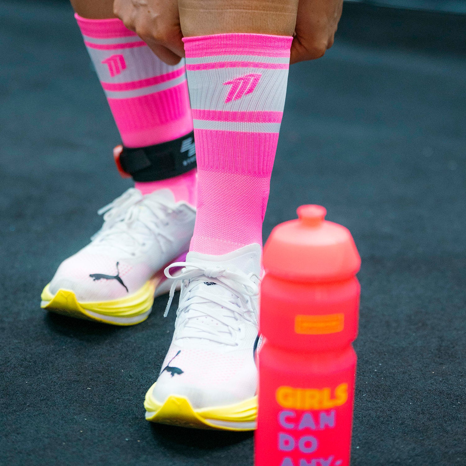 WAKE UP PINK - HYBRID SOCKS