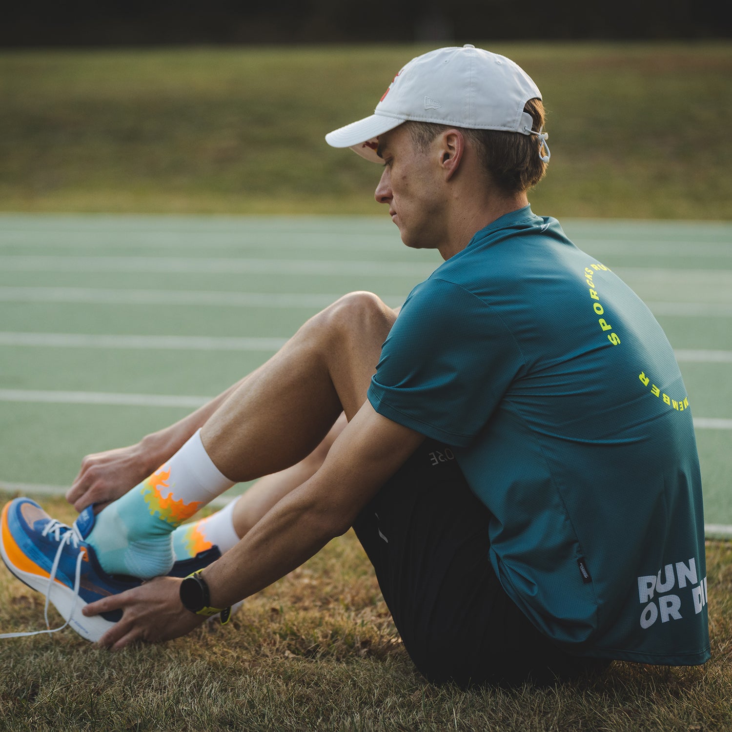 RUN OR DIE GREEN - UNISEX TECHNICAL T-SHIRT