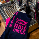 DRINK COFFEE PINK - CALCETÍN CICLISMO