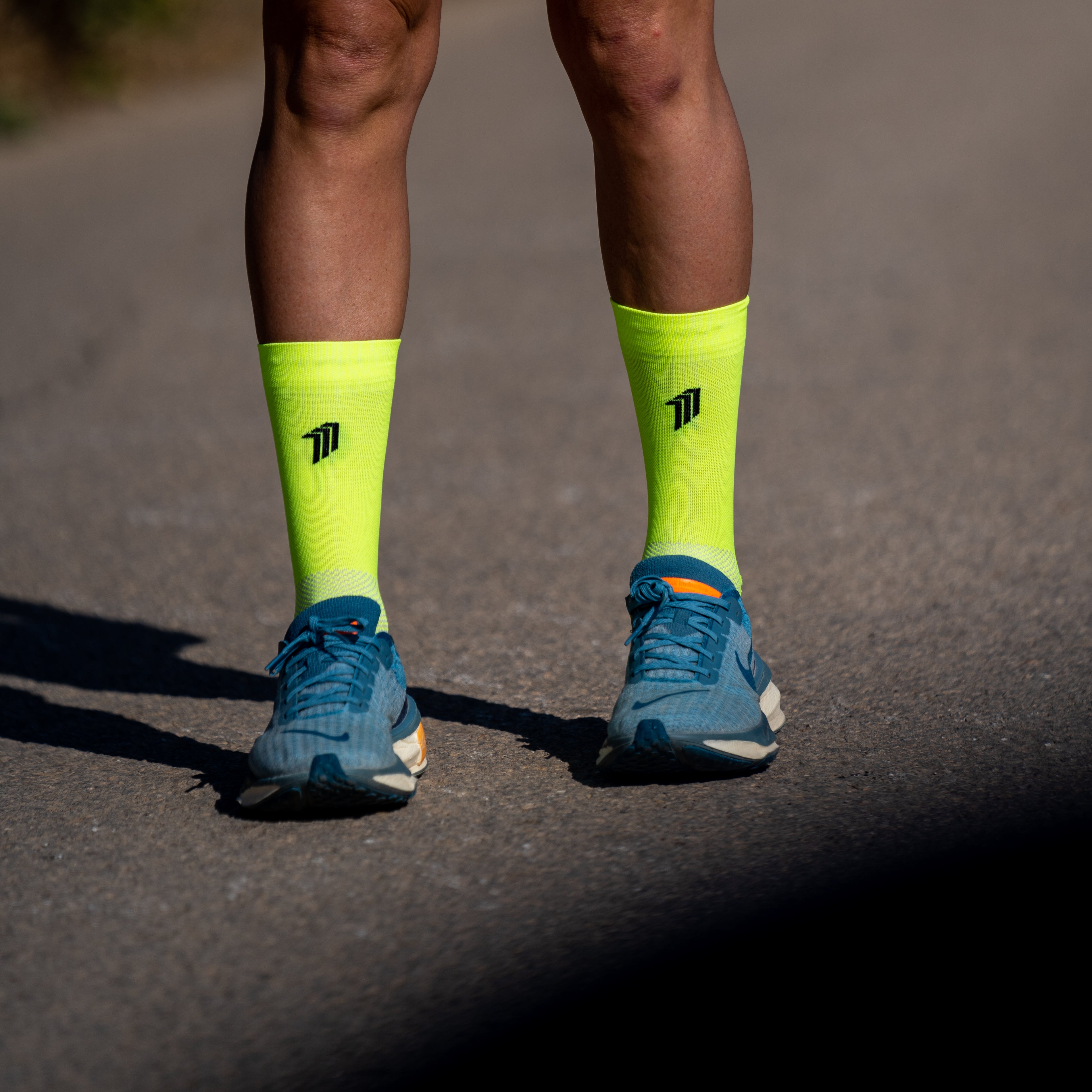 BORN TO RUN YELLOW - RUNNING SOCKS