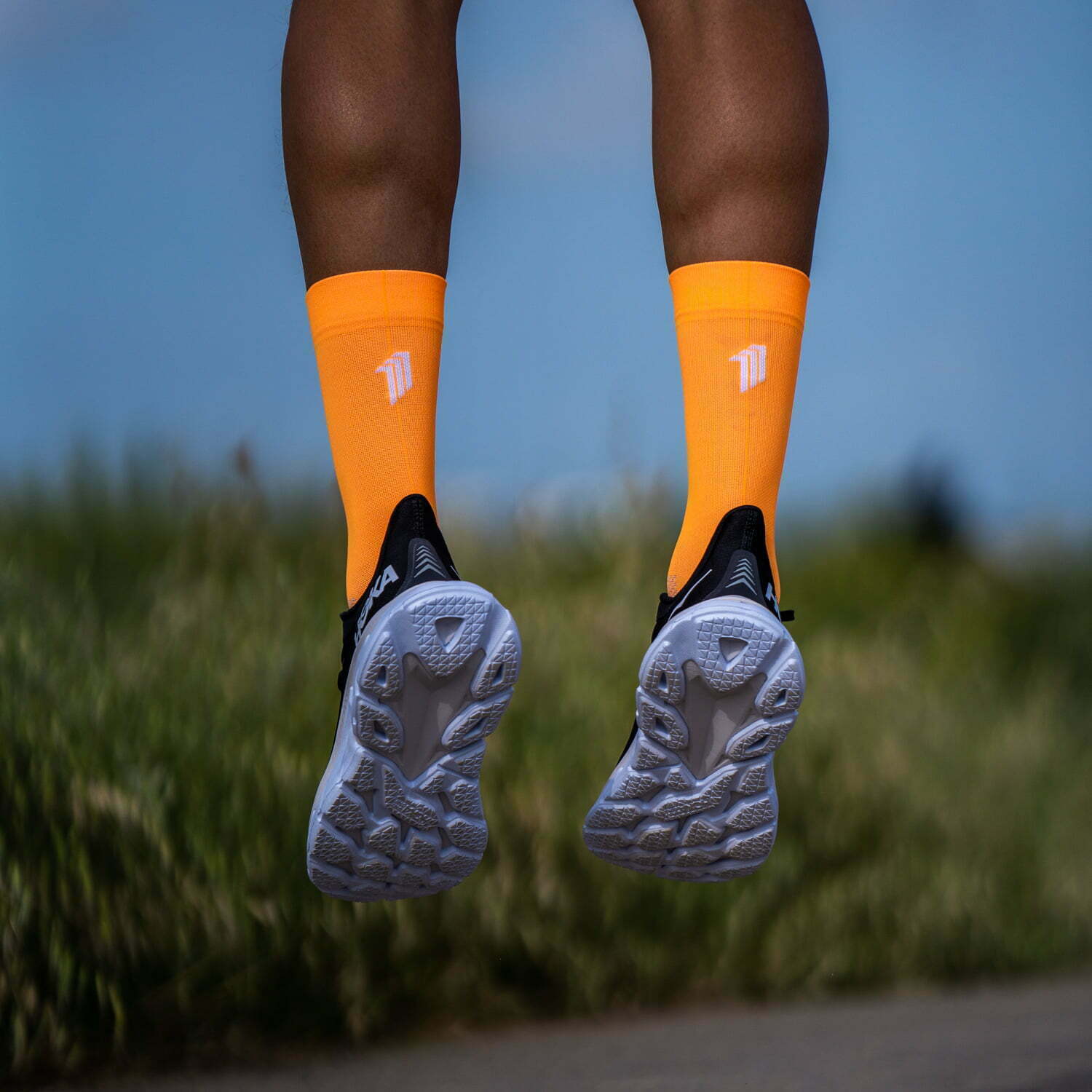 SEVEN MILE ORANGE - RUNNING SOCKS